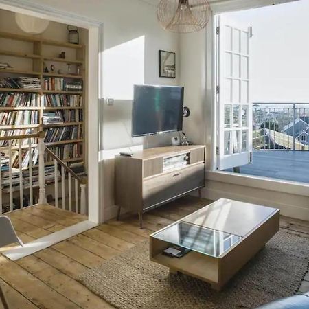 Falmouth Townhouse With Panoramic Sea View Terrace 외부 사진